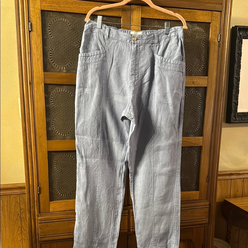 Women’s, XL, blue, linen pants. Never worn.